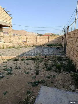 Satılır 5 otaqlı həyət evi