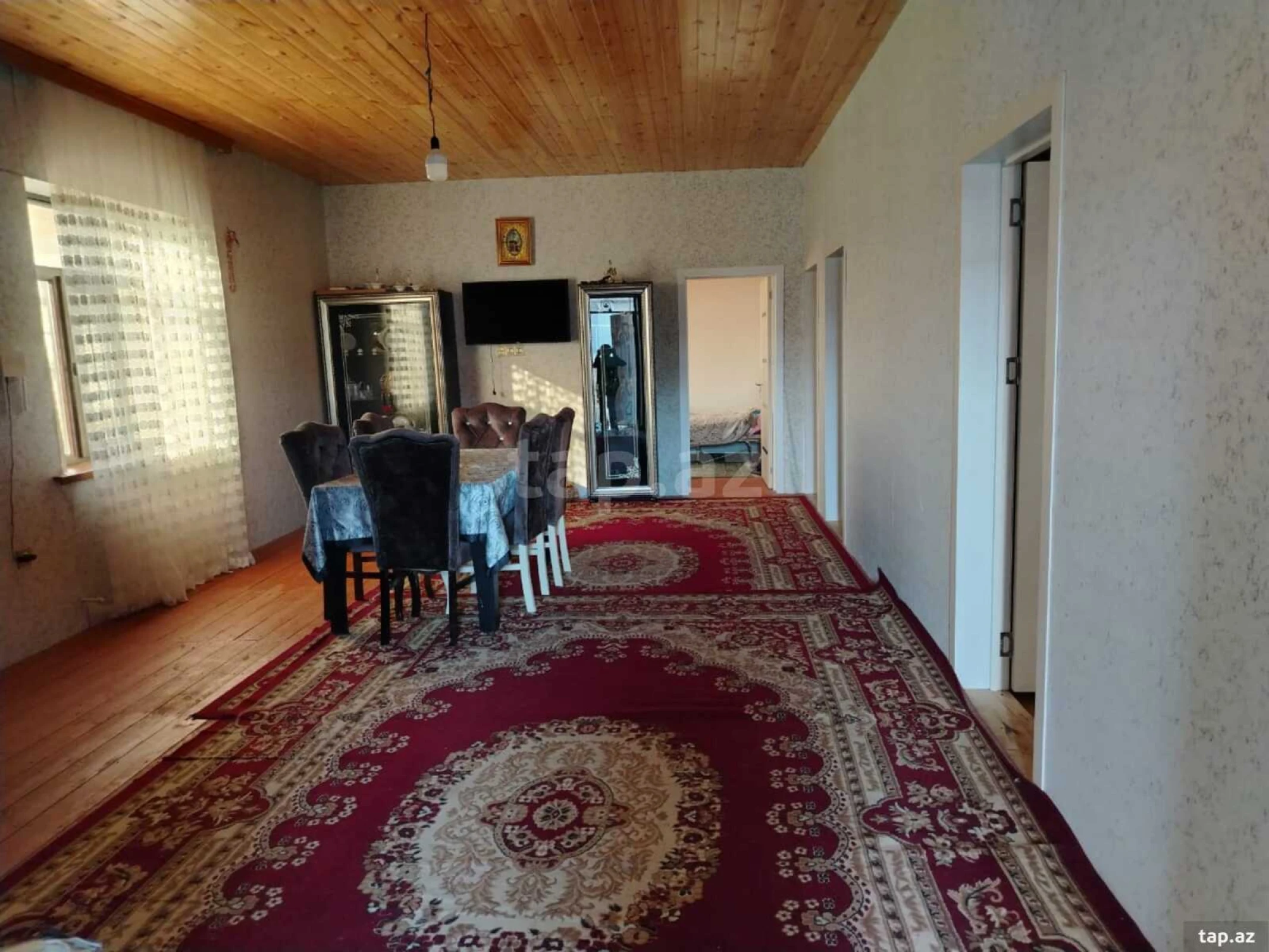 Satılır 5 otaqlı həyət evi