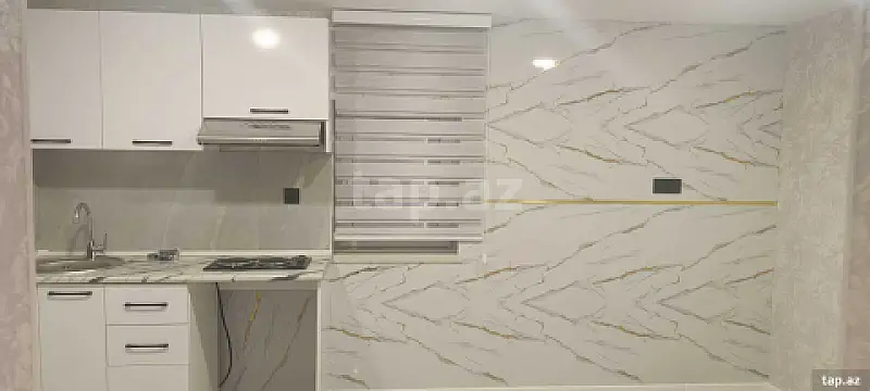 Satılır 6 otaqlı həyət evi