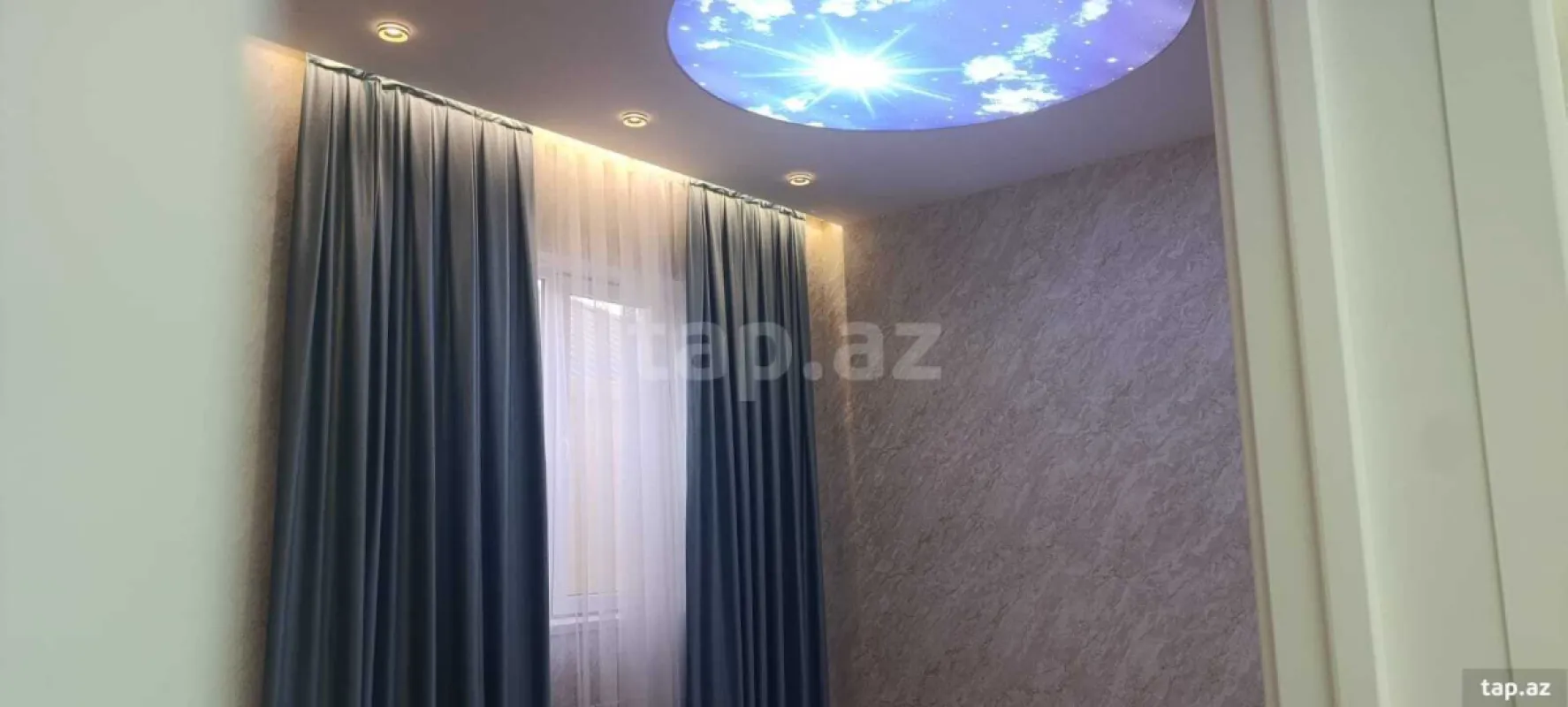 Satılır 6 otaqlı həyət evi