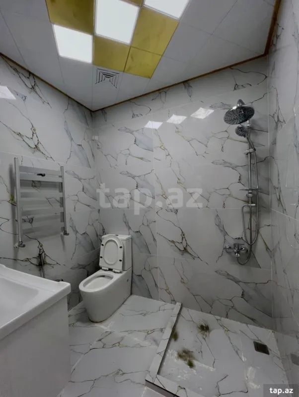 Satılır 2 otaqlı yeni tikili 60 m²