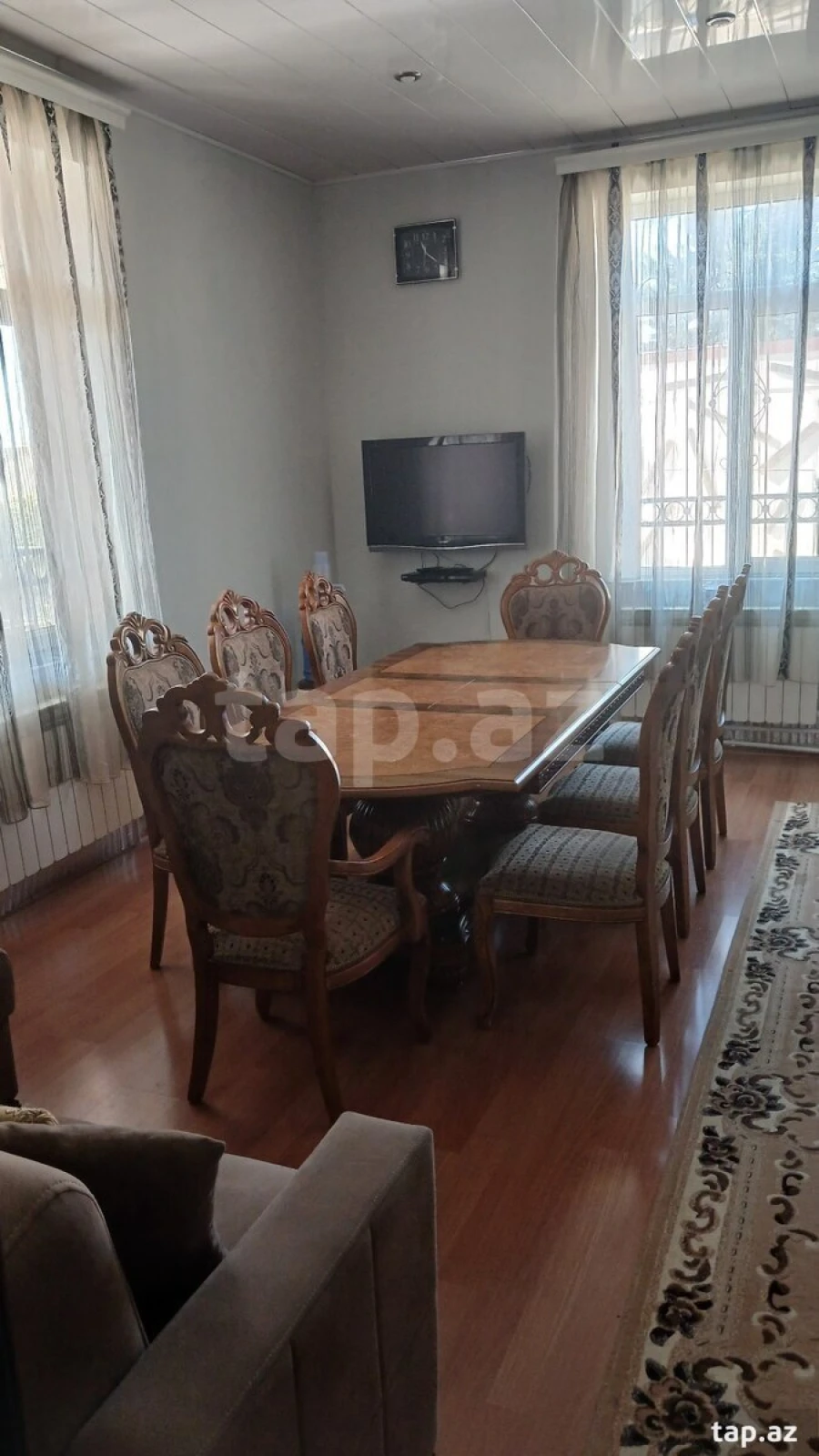 Kirayə verilir 6 otaqlı həyət evi