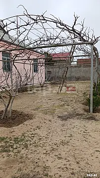 Kirayə verilir 6 otaqlı həyət evi