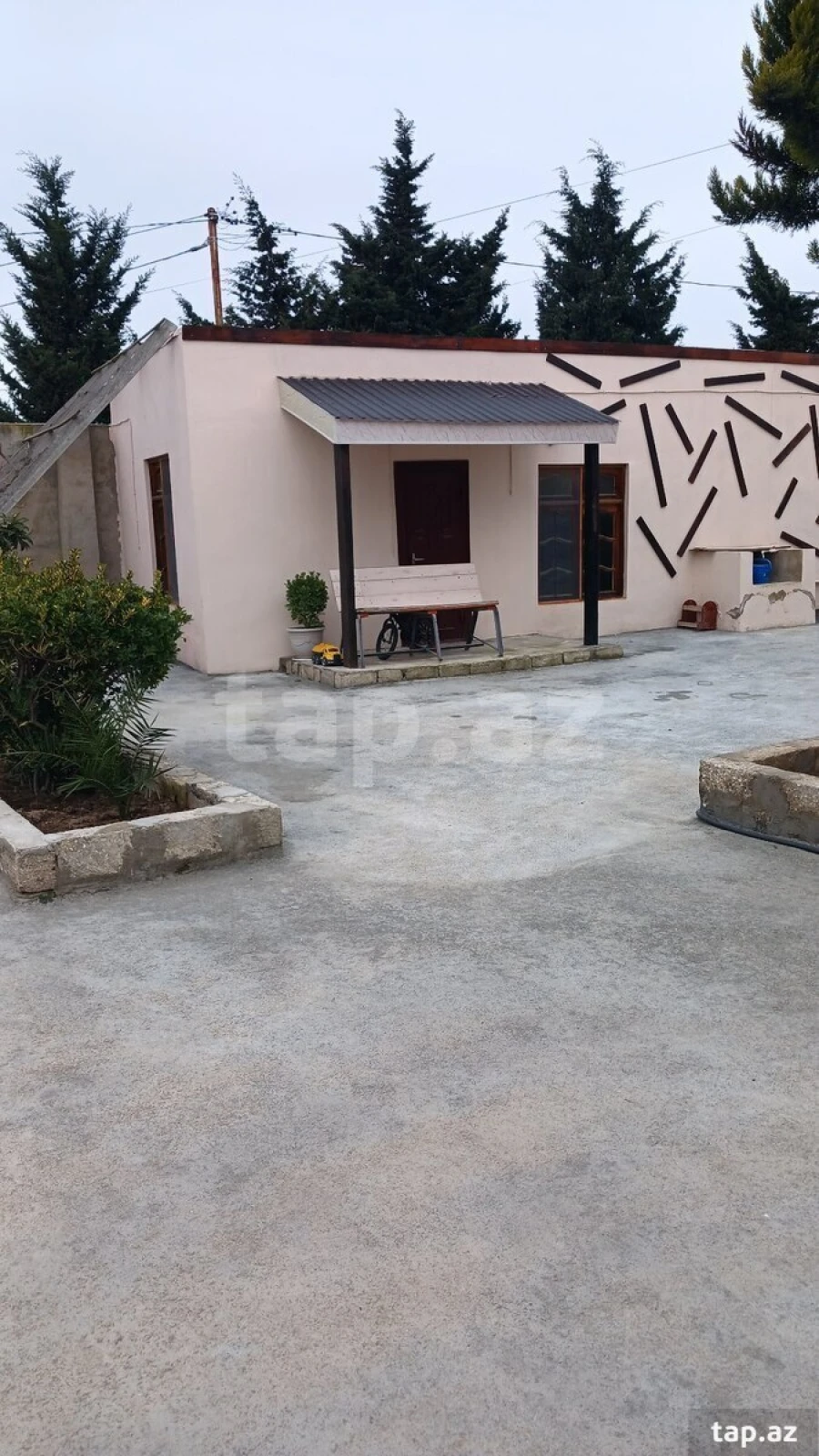 Kirayə verilir 6 otaqlı həyət evi