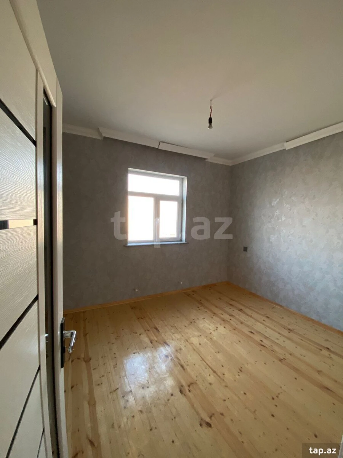 Satılır 3 otaqlı həyət evi