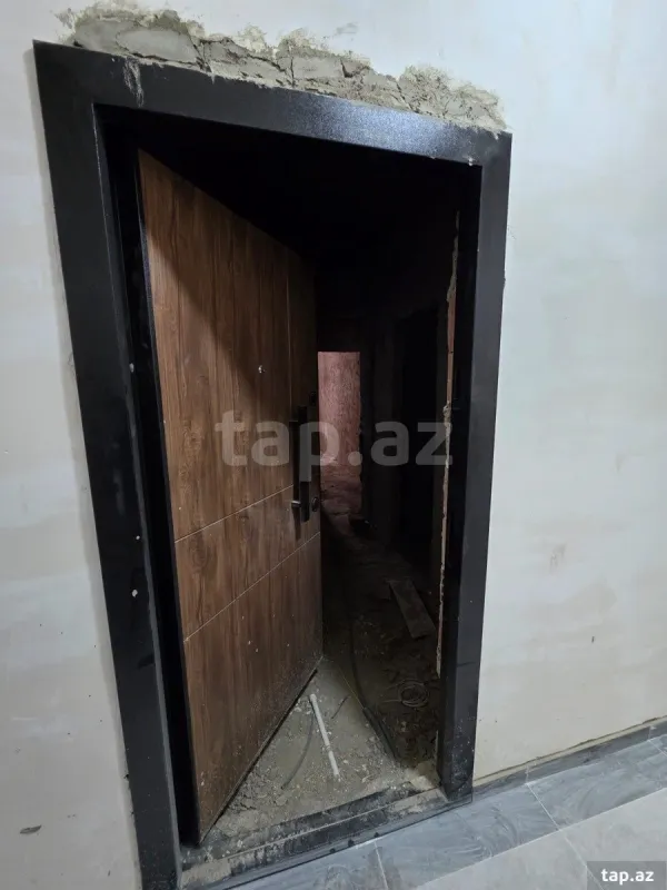 Satılır 3 otaqlı yeni tikili 107 m²