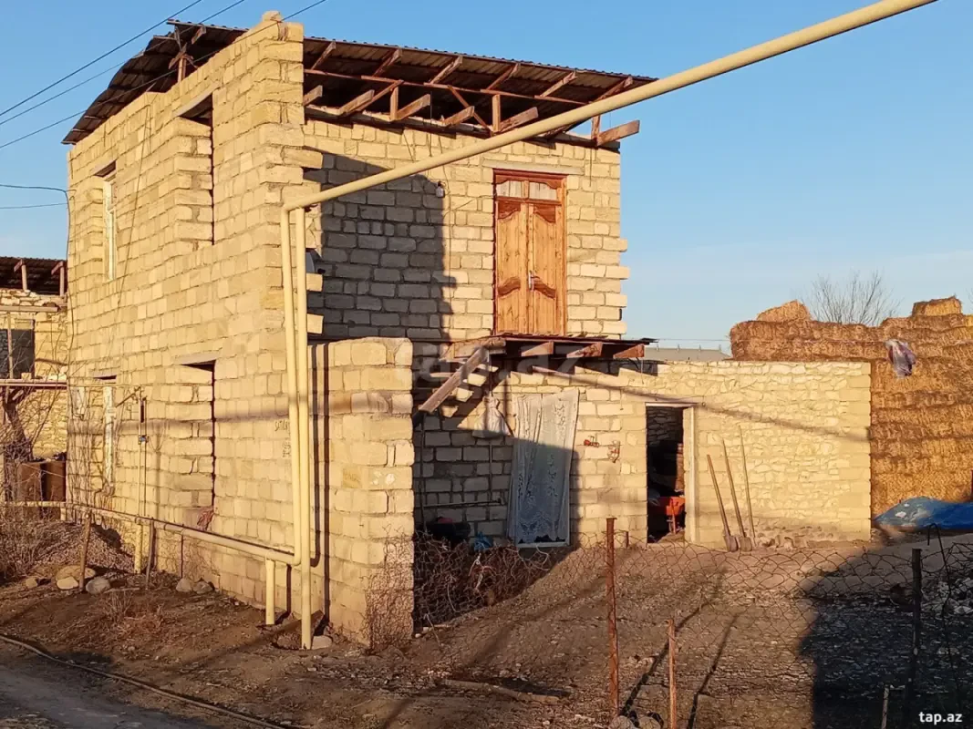 Satılır 3 otaqlı həyət evi 60 m²