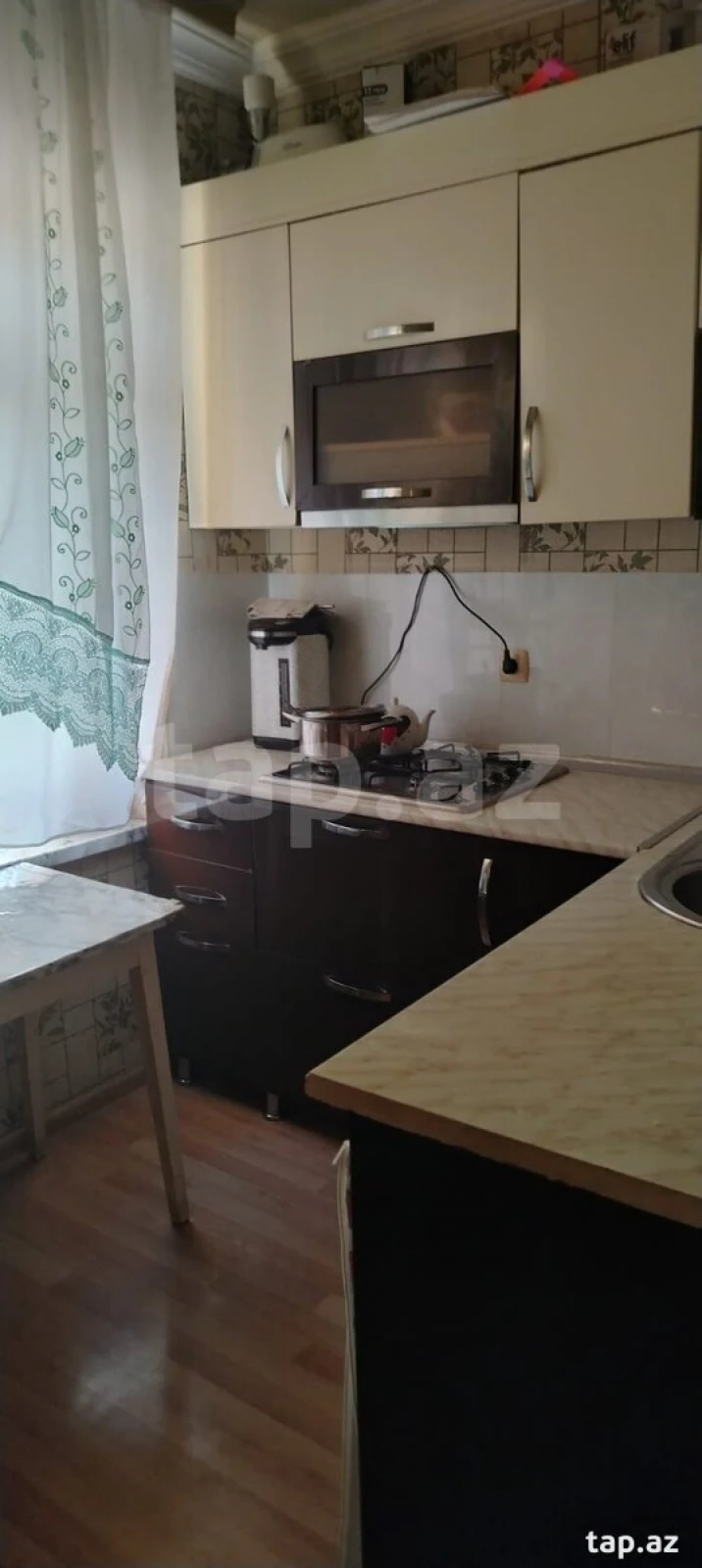 Satılır 2 otaqlı mənzil 41 m²