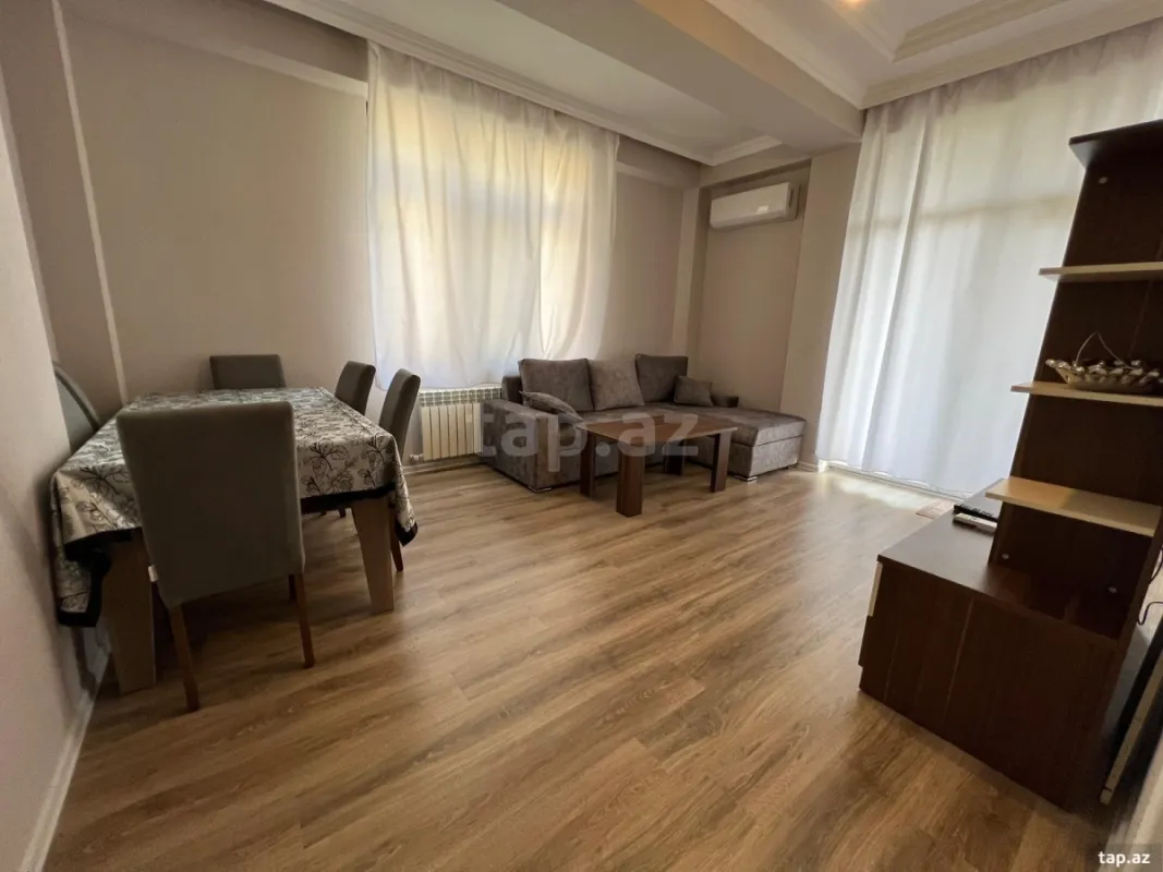 Kirayə verilir 2 otaqlı yeni tikili 80 m²