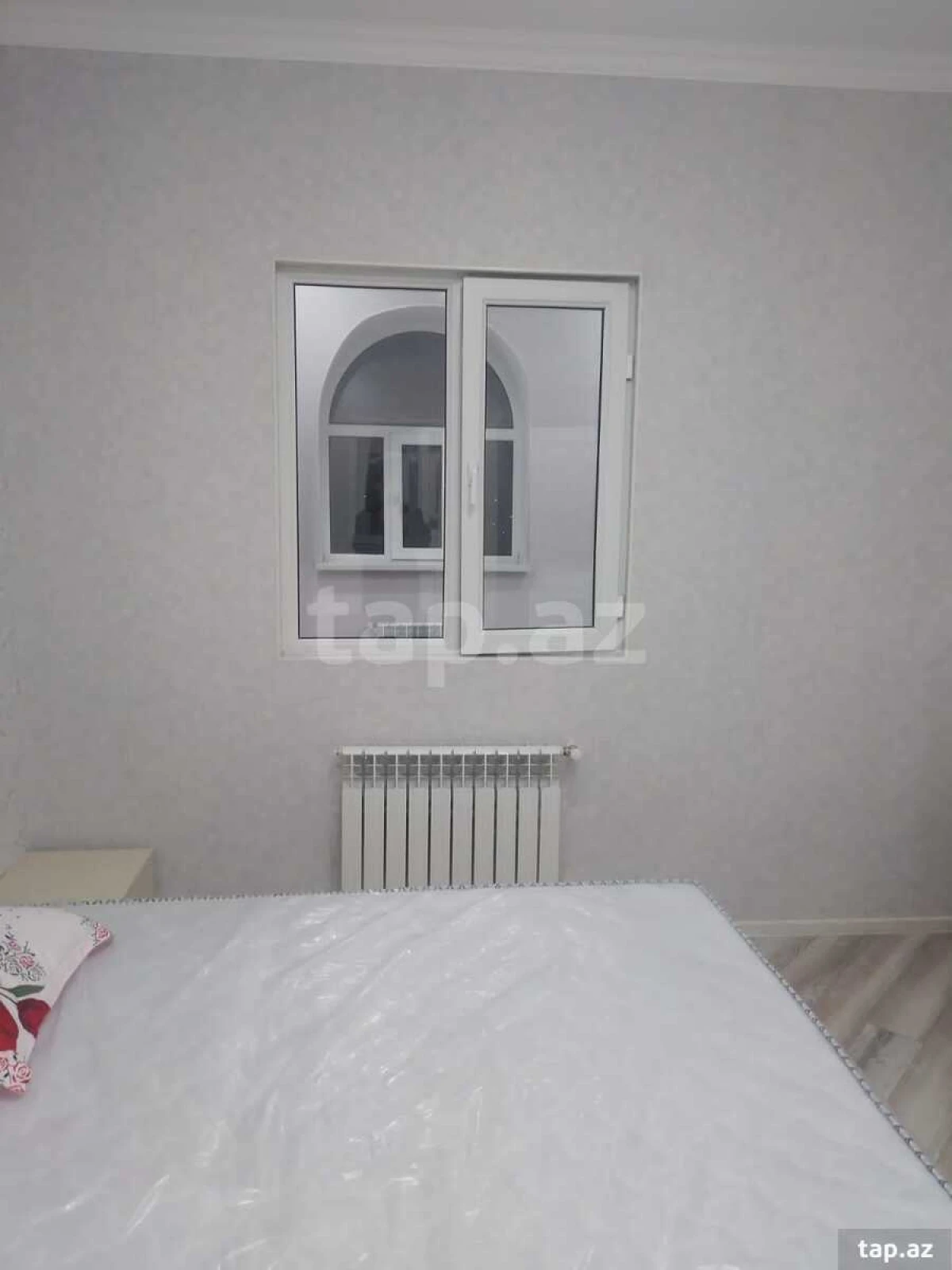 Kirayə verilir 2 otaqlı yeni tikili 60 m²