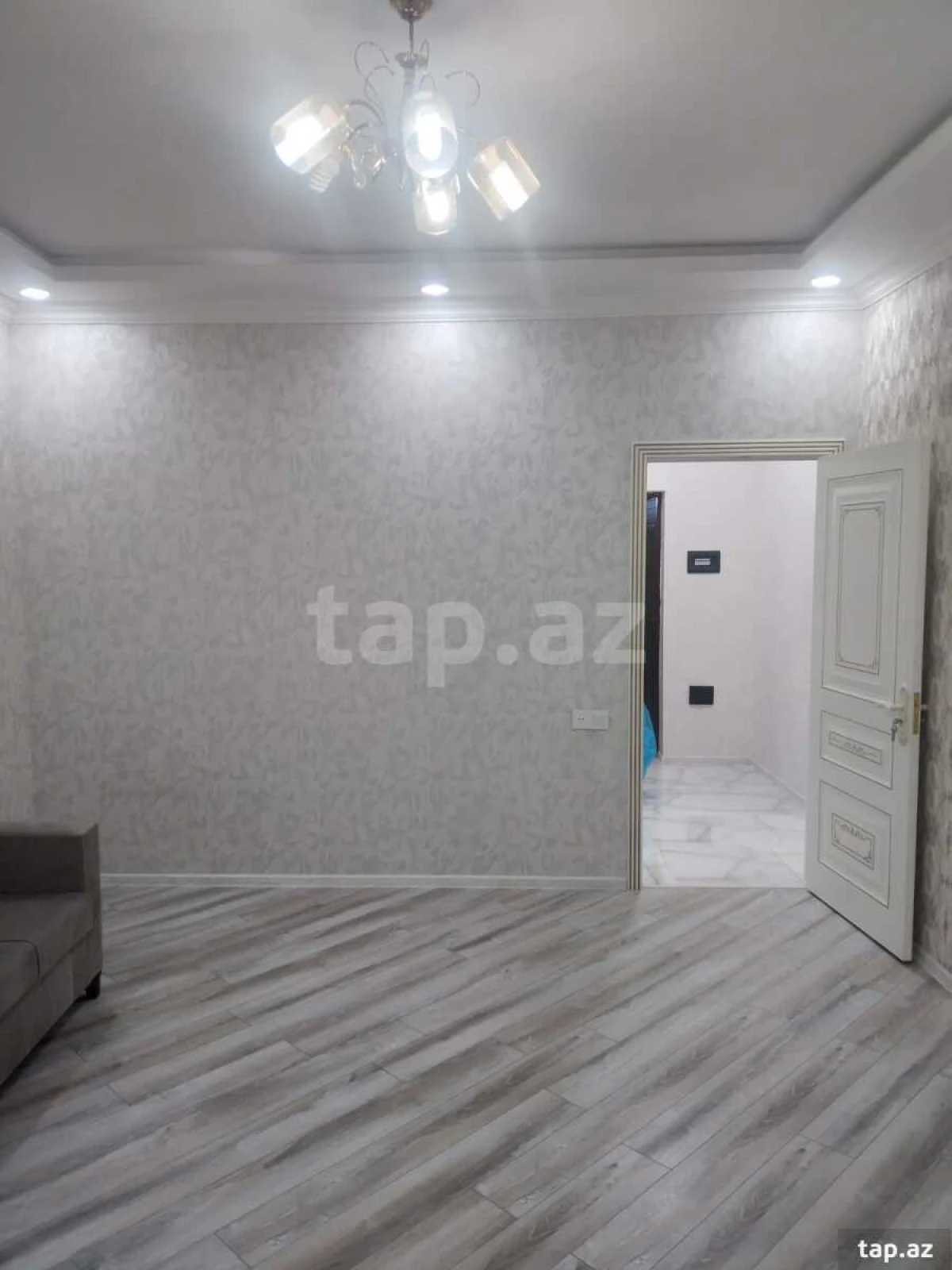 Kirayə verilir 2 otaqlı yeni tikili 60 m²