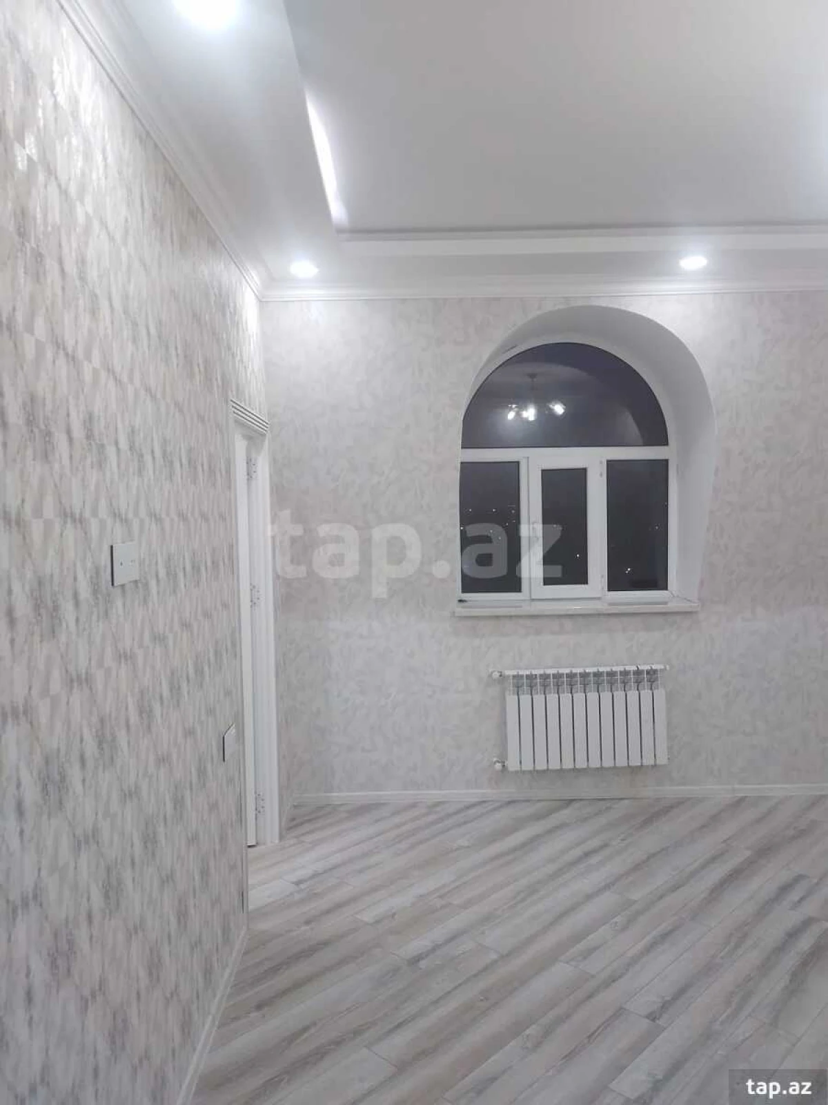 Kirayə verilir 2 otaqlı yeni tikili 60 m²