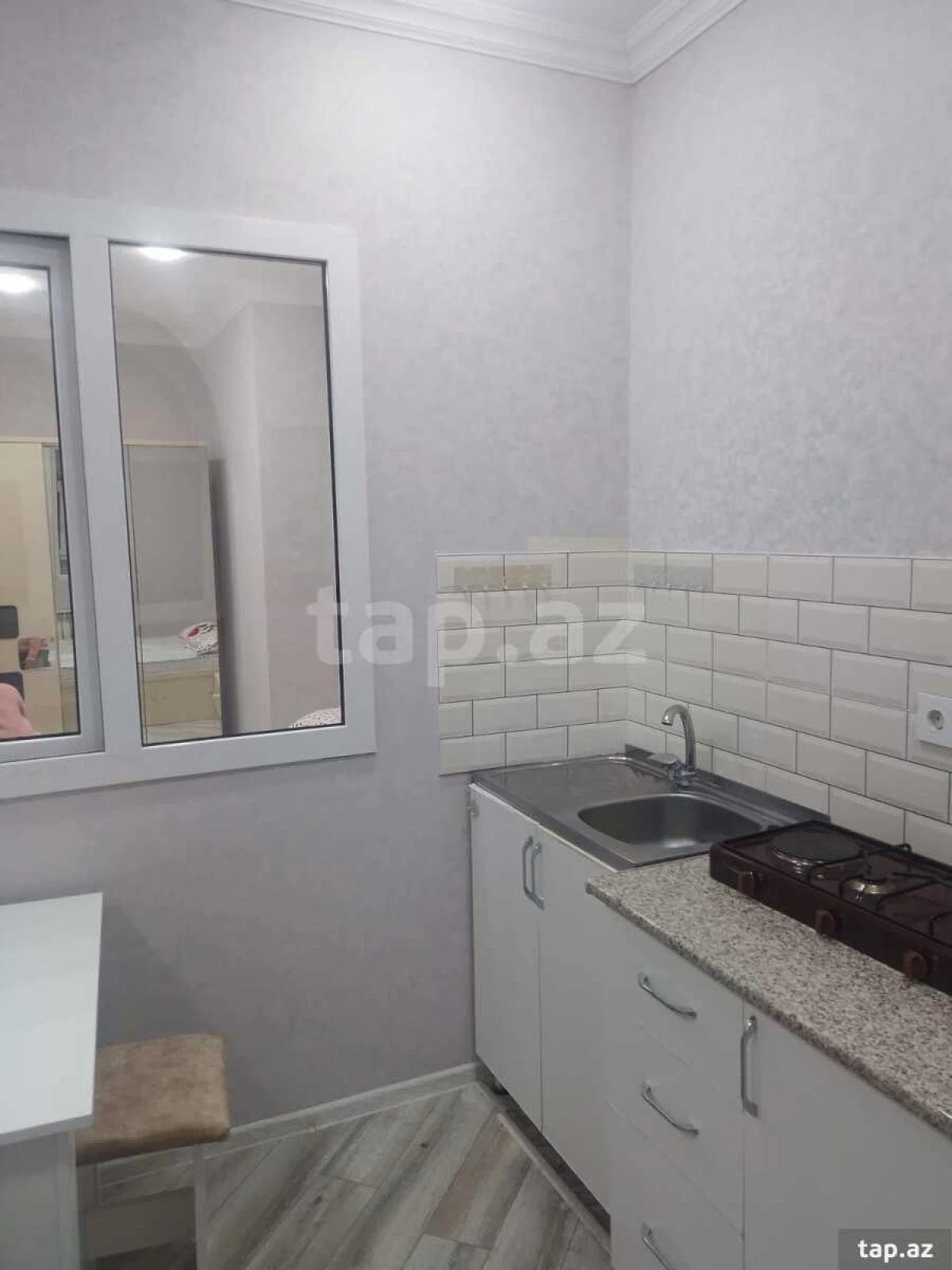Kirayə verilir 2 otaqlı yeni tikili 60 m²