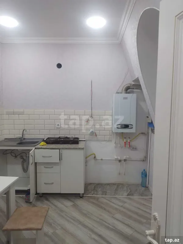 Kirayə verilir 2 otaqlı yeni tikili 60 m²