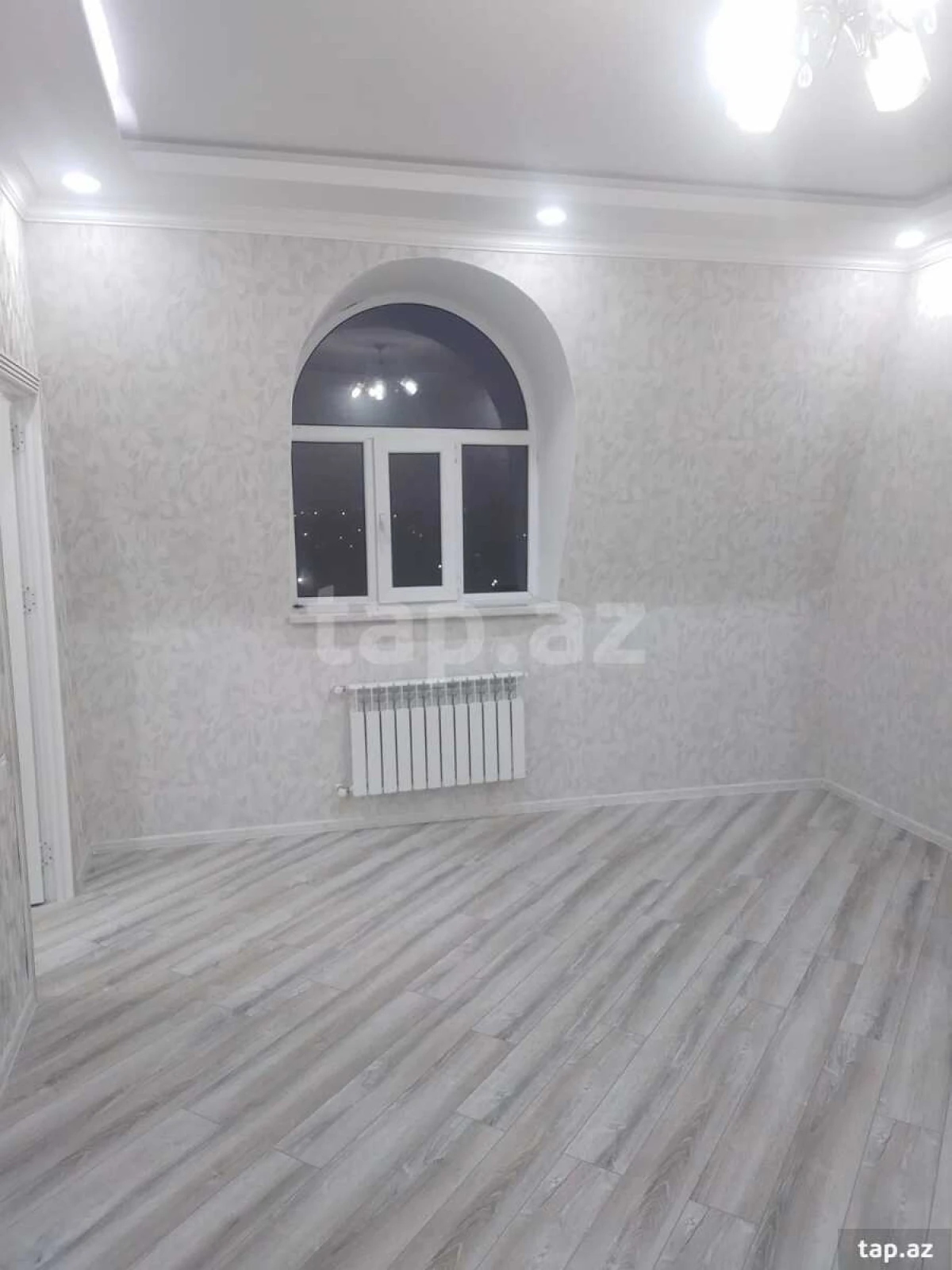 Kirayə verilir 2 otaqlı yeni tikili 60 m²