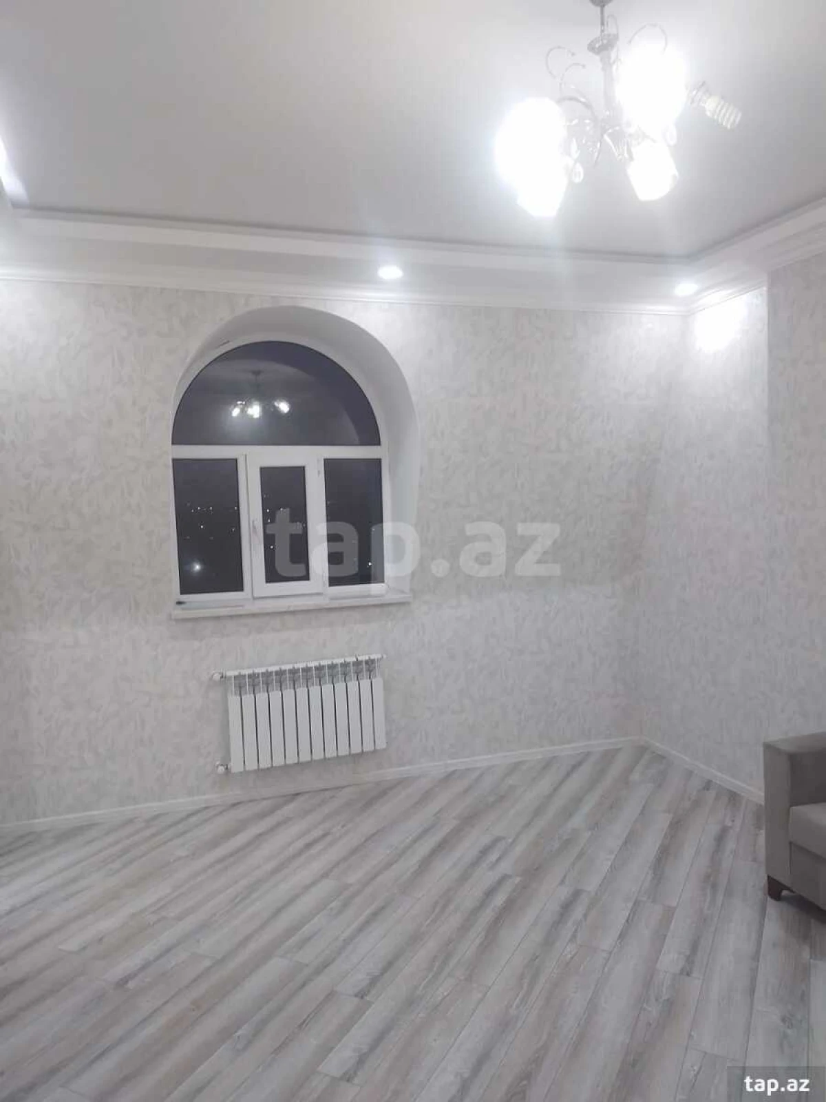 Kirayə verilir 2 otaqlı yeni tikili 60 m²