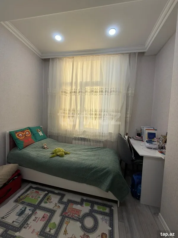 Satılır 3 otaqlı yeni tikili 52 m²
