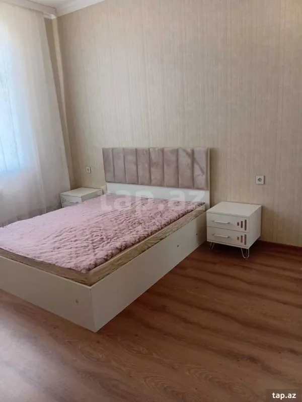 Kirayə verilir 3 otaqlı yeni tikili 85 m²