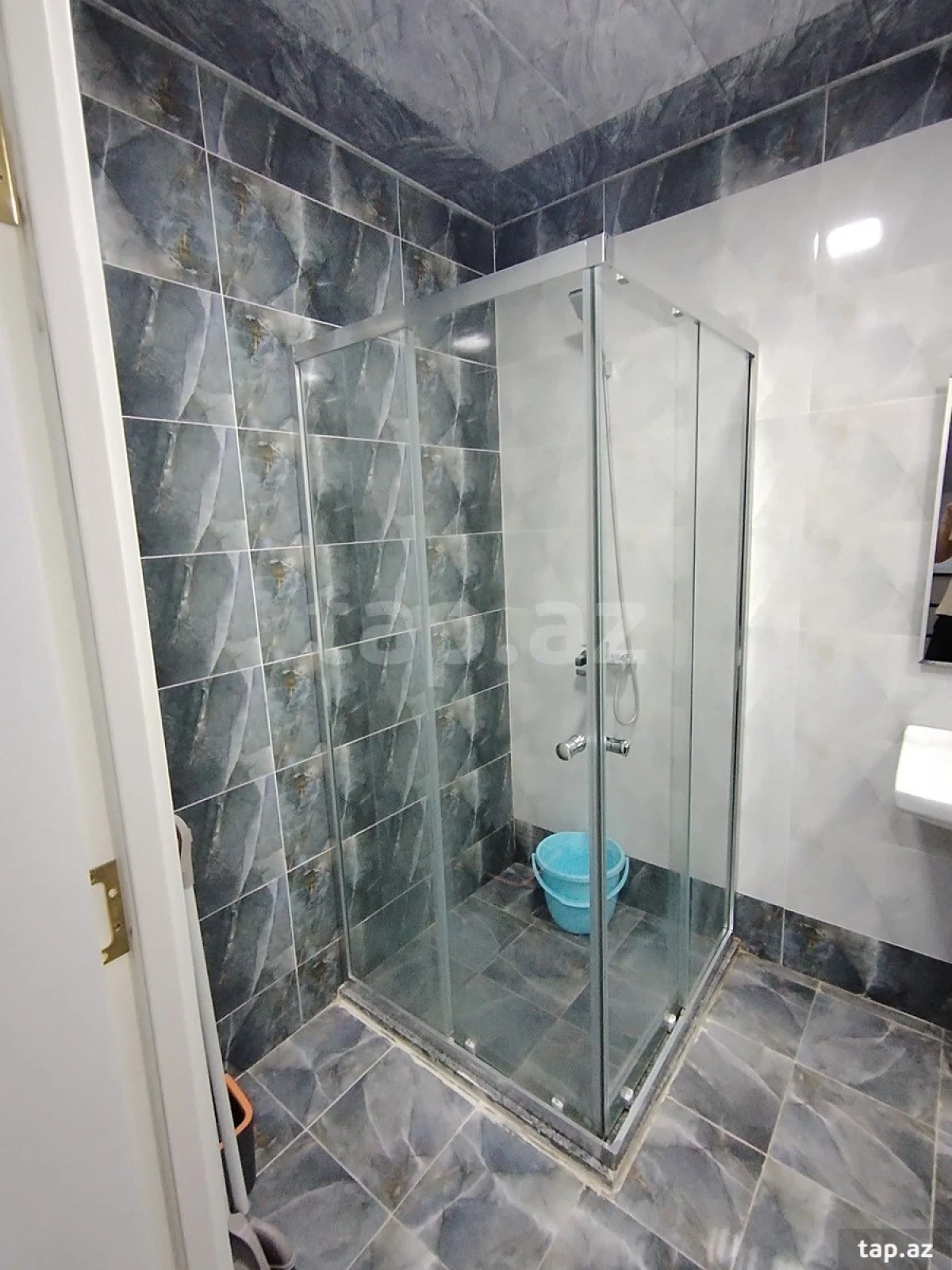 Satılır 2 otaqlı yeni tikili 66 m²