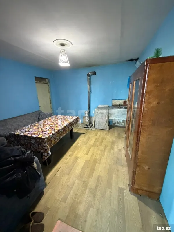 Satılır 5 otaqlı həyət evi