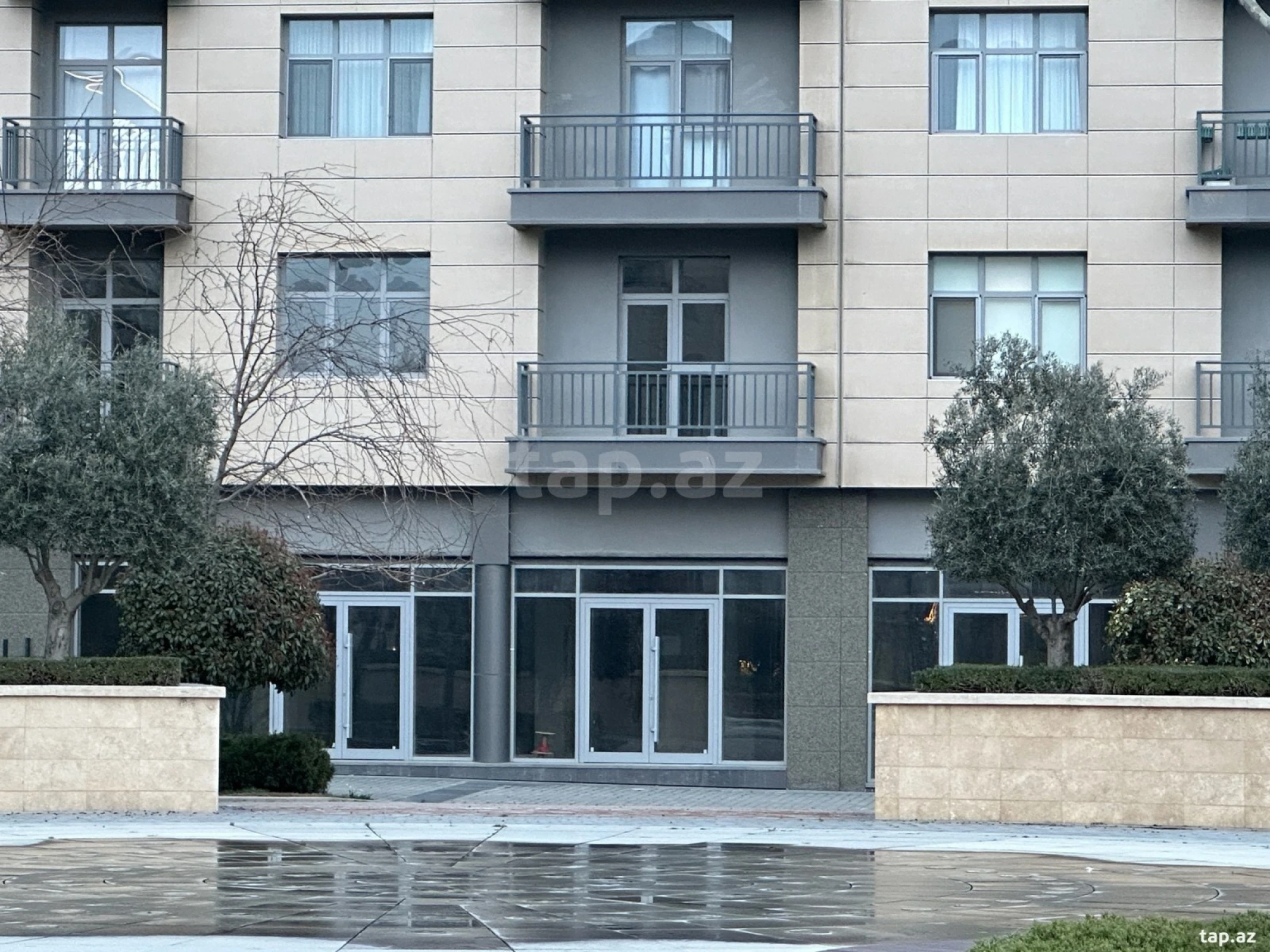 Kirayə verilir 3 otaqlı yeni tikili 110 m²
