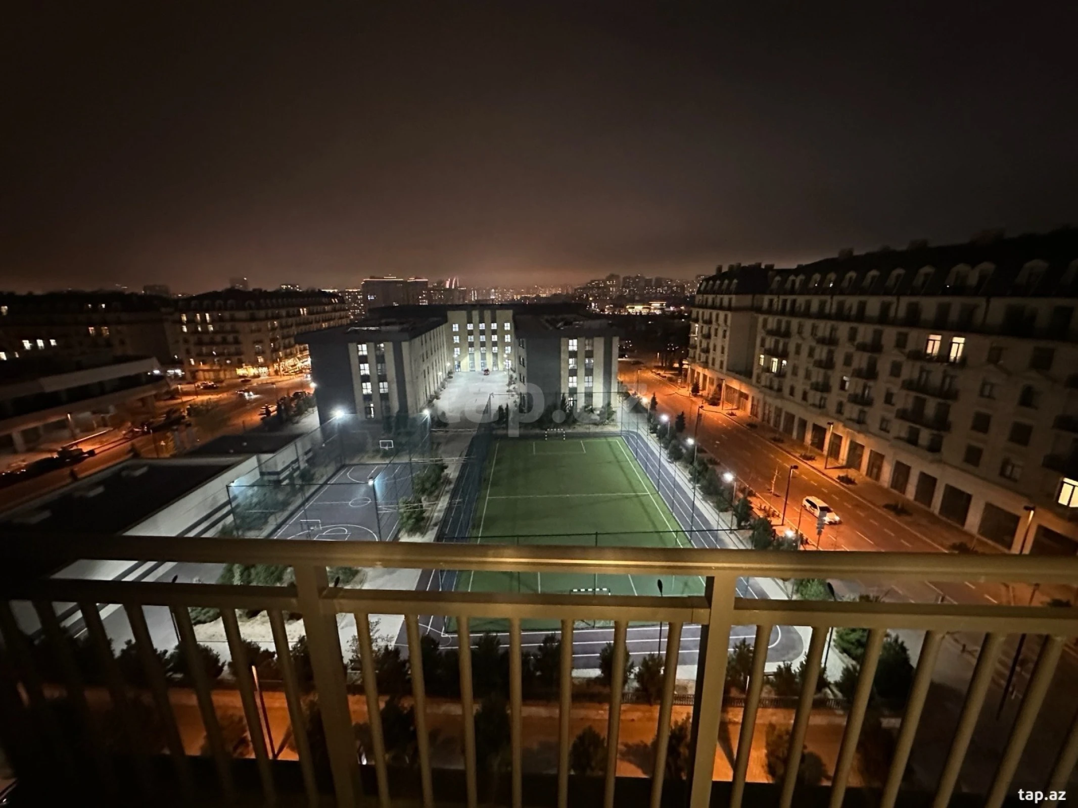 Kirayə verilir 3 otaqlı yeni tikili 110 m²