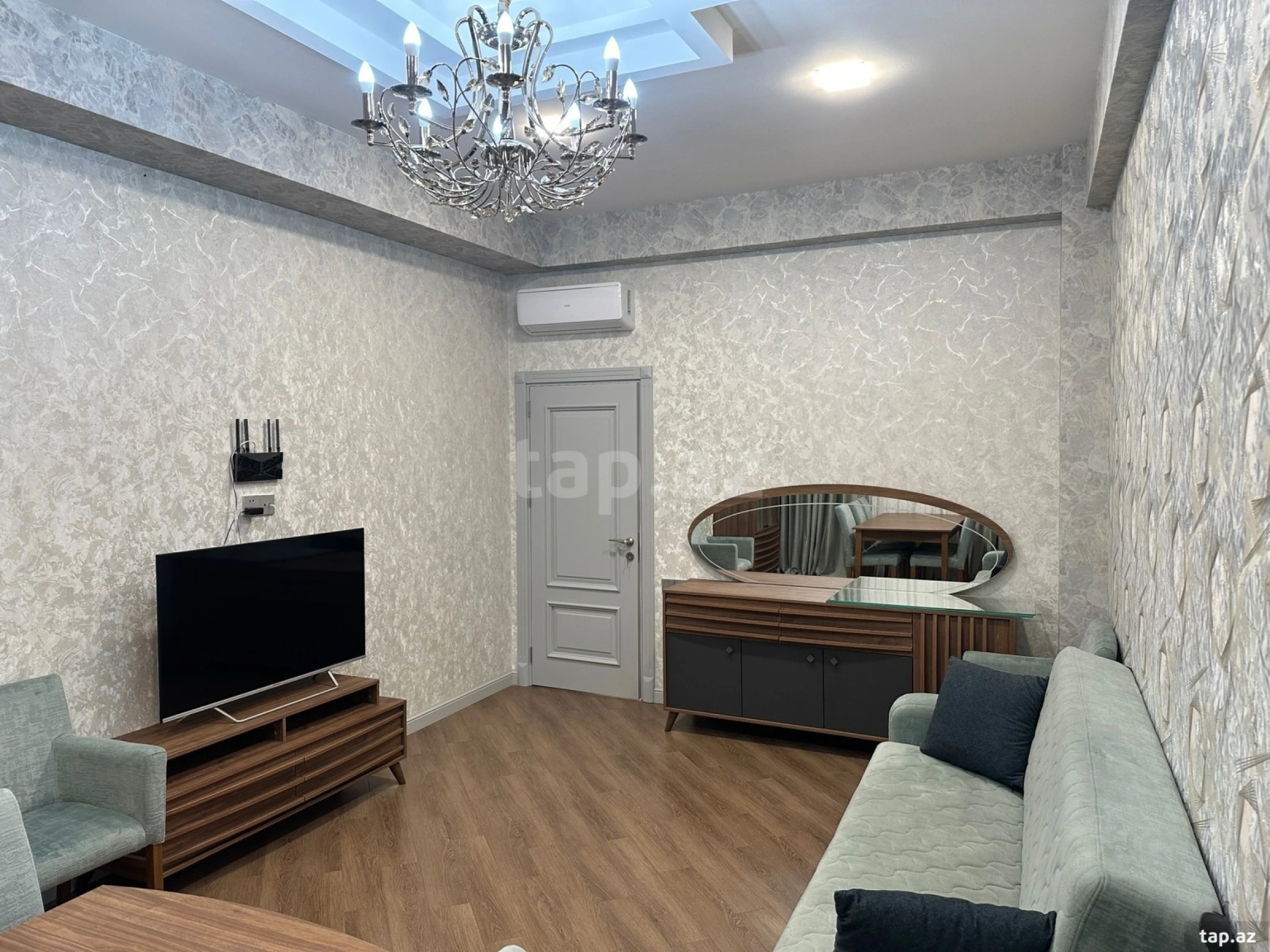 Kirayə verilir 3 otaqlı yeni tikili 110 m²