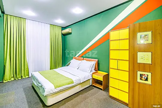 Kirayə verilir 3 otaqlı yeni tikili 130 m²