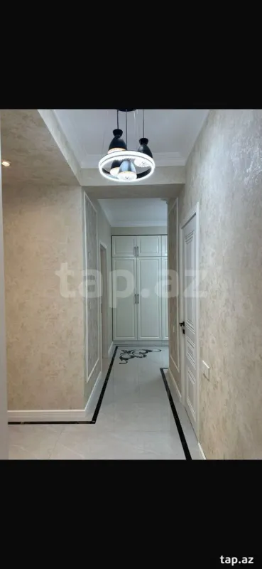 Kirayə verilir 3 otaqlı yeni tikili 120 m²