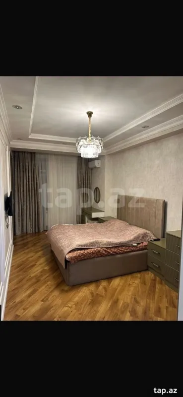Kirayə verilir 3 otaqlı yeni tikili 120 m²