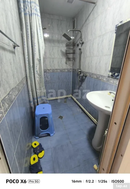 Kirayə verilir 2 otaqlı mənzil 65 m²