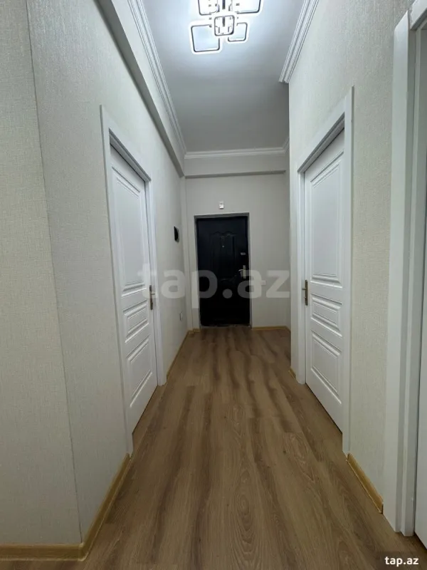 Kirayə verilir 3 otaqlı yeni tikili 80 m²