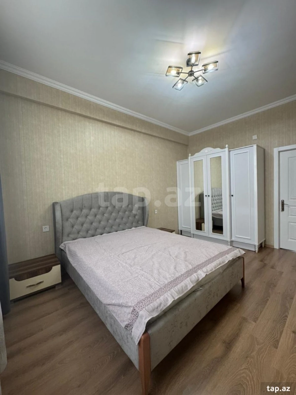 Kirayə verilir 3 otaqlı yeni tikili 80 m²