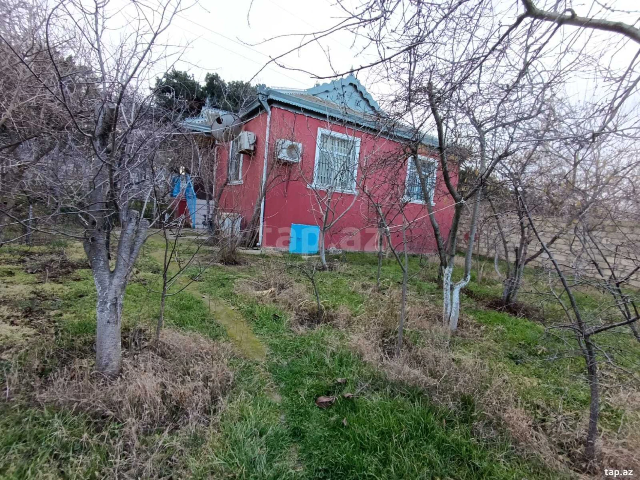 Satılır 3 otaqlı həyət evi