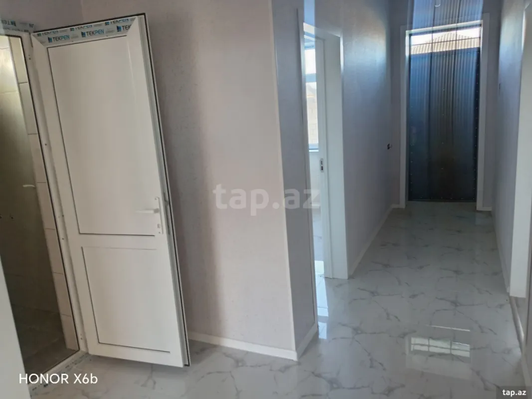 Satılır 3 otaqlı həyət evi