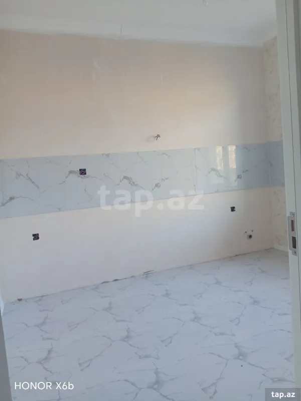 Satılır 3 otaqlı həyət evi