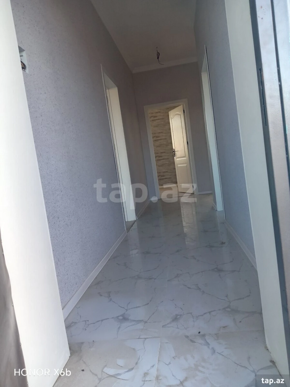Satılır 3 otaqlı həyət evi