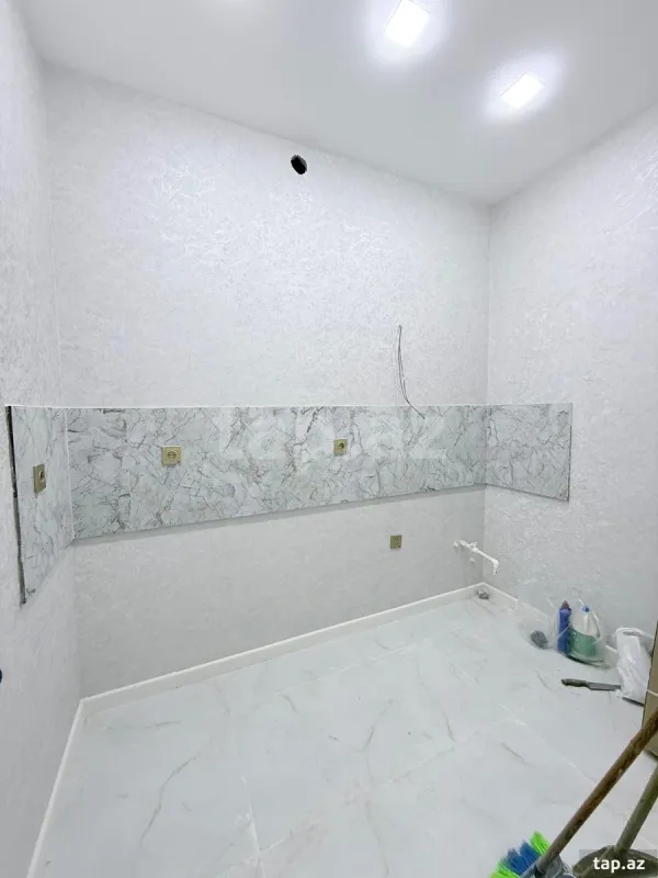 Satılır 2 otaqlı yeni tikili 47 m²