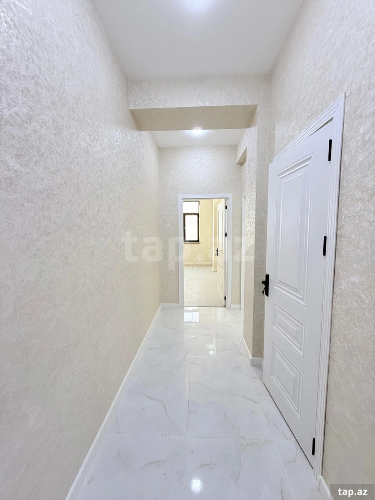 Satılır 2 otaqlı yeni tikili 47 m²