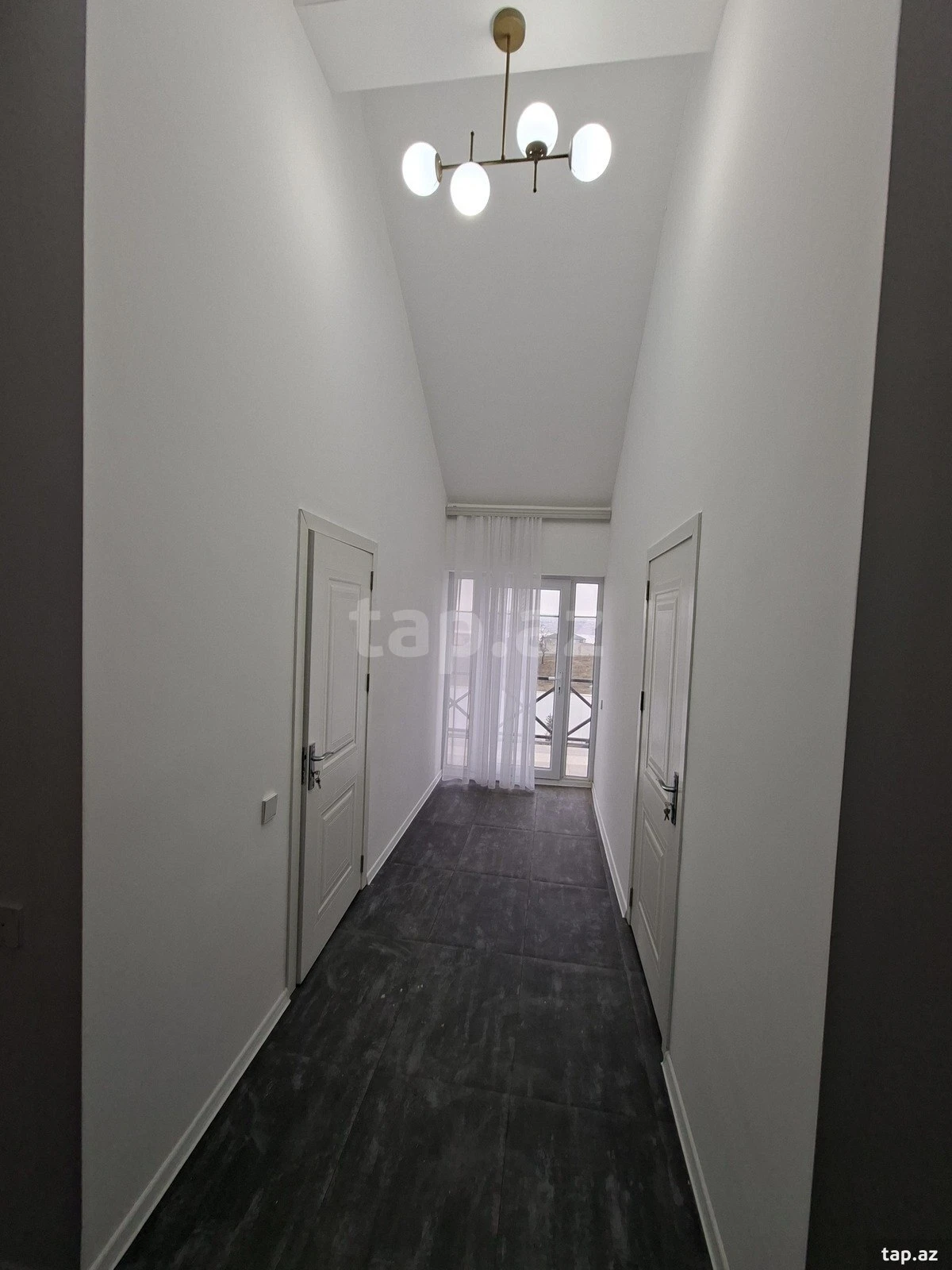 Satılır 3 otaqlı həyət evi