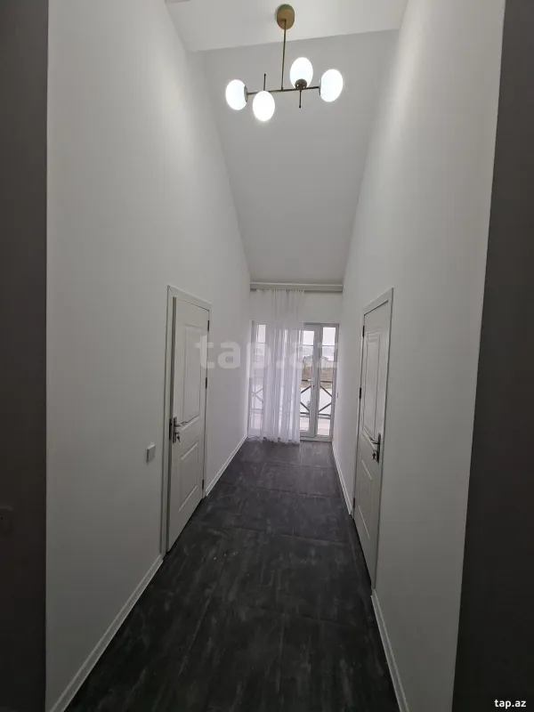 Satılır 3 otaqlı həyət evi