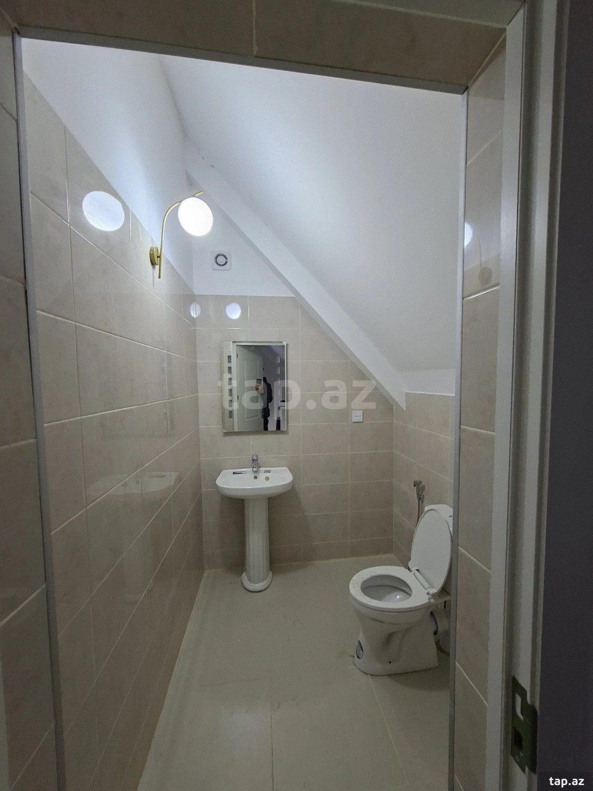 Satılır 3 otaqlı həyət evi