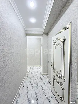 Satılır 3 otaqlı yeni tikili 82 m²