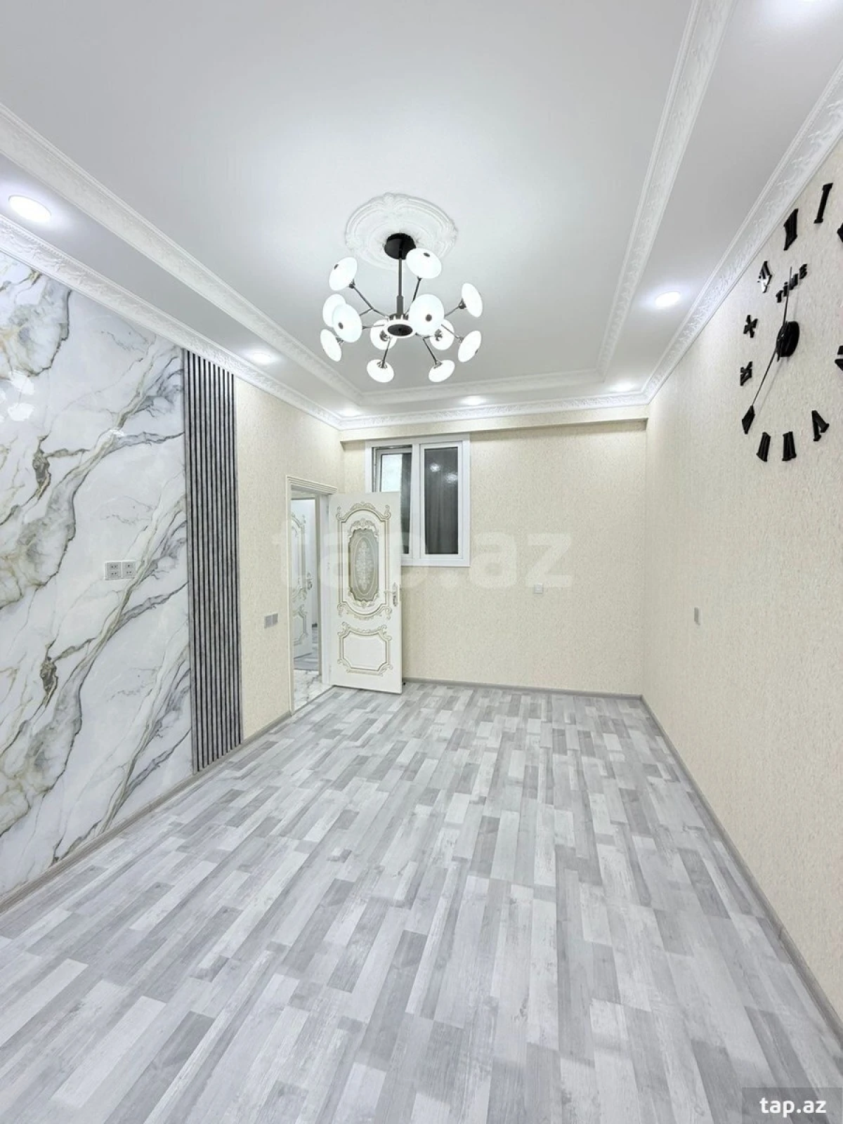 Satılır 3 otaqlı yeni tikili 82 m²