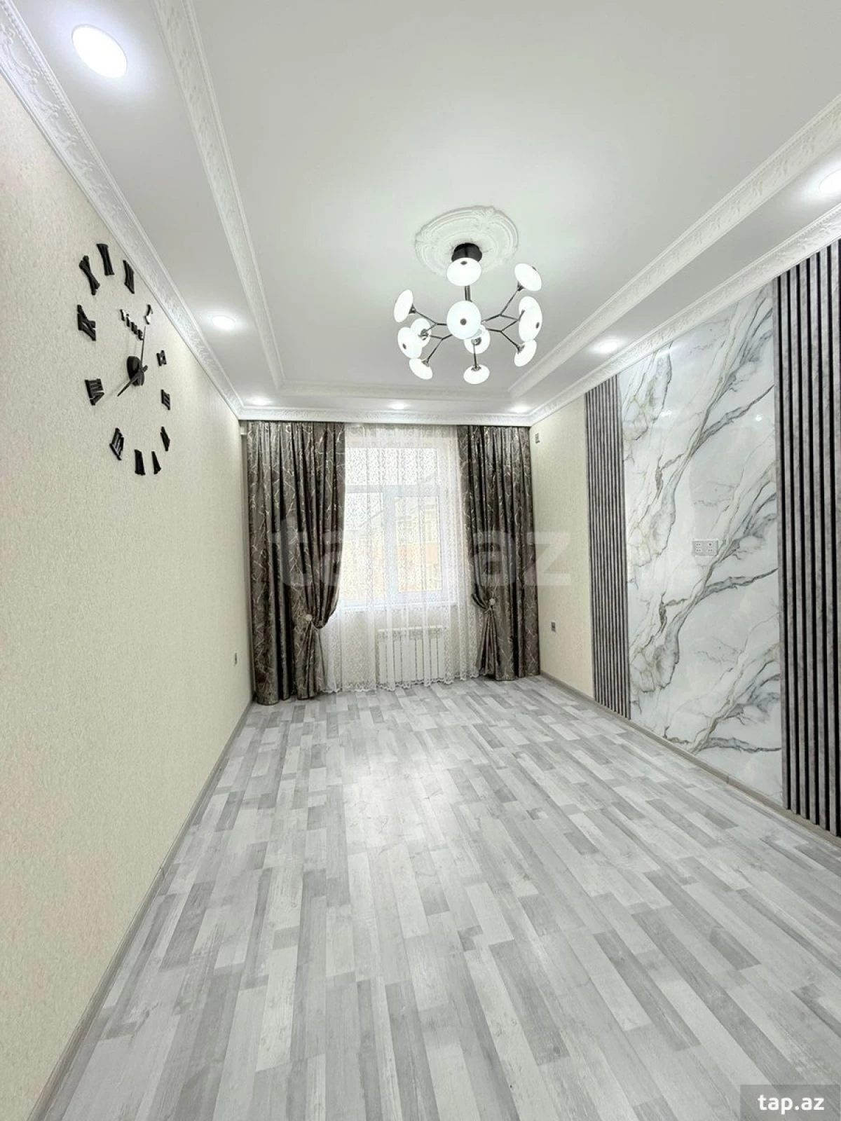 Satılır 3 otaqlı yeni tikili 82 m²