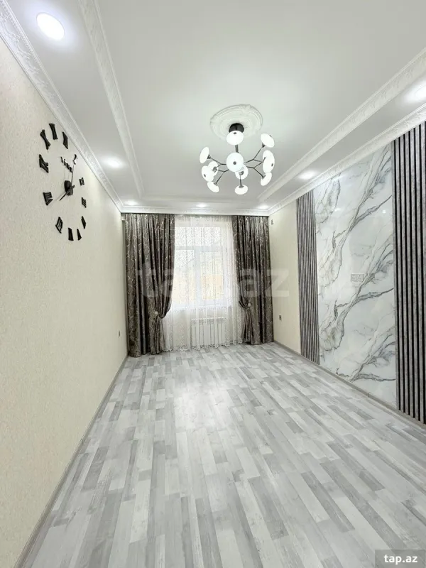 Satılır 3 otaqlı yeni tikili 82 m²