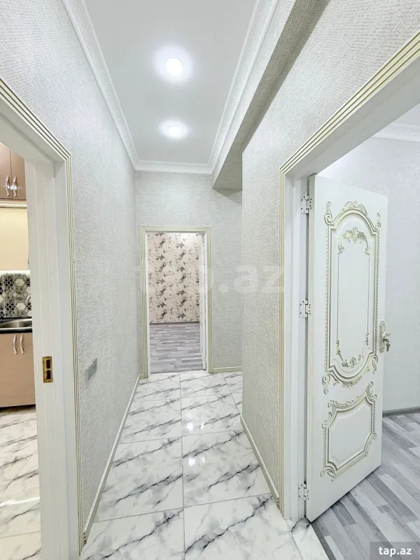 Satılır 3 otaqlı yeni tikili 82 m²