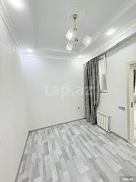 Satılır 3 otaqlı yeni tikili 82 m²