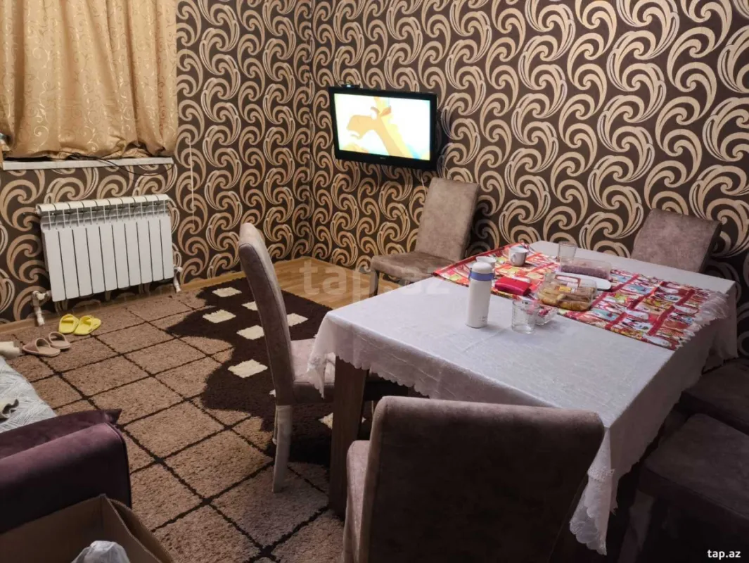 Kirayə verilir 3 otaqlı həyət evi