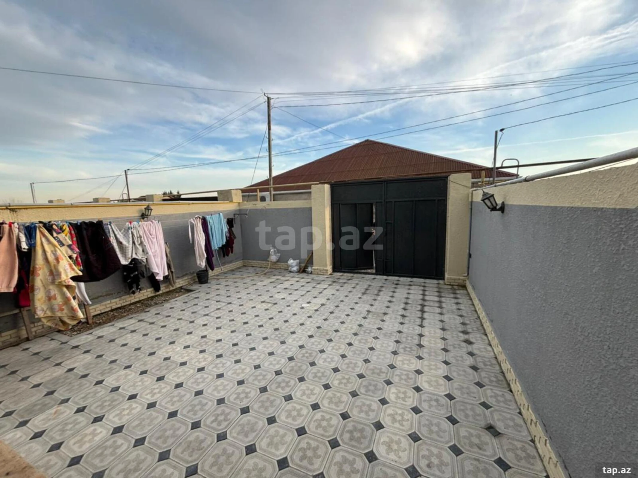 Satılır 2 otaqlı həyət evi